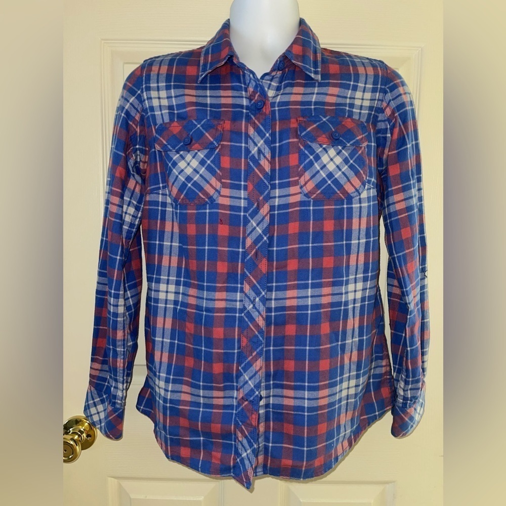 Duluth Trading Co button down flannel - Men’s Small